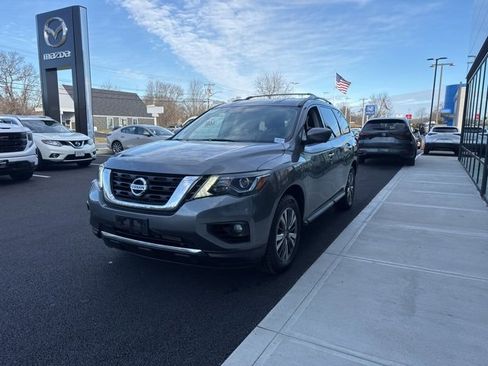 Used 2018 Nissan Pathfinder SL image 6