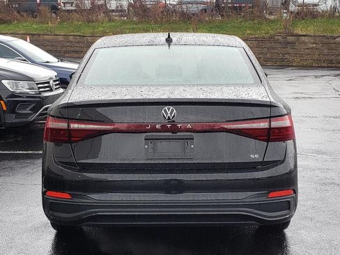 New 2026 Volkswagen Jetta SE FWD image 4