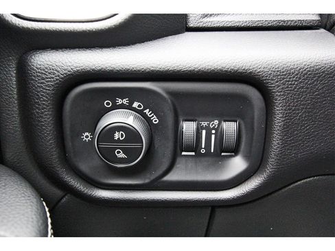 Used 2025 RAM 2500 Laramie image 16