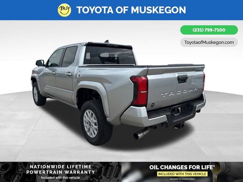 New 2025 Toyota Tacoma SR5 image 5