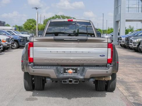 Used 2019 Ford F450 Limited AWD/4WD image 8