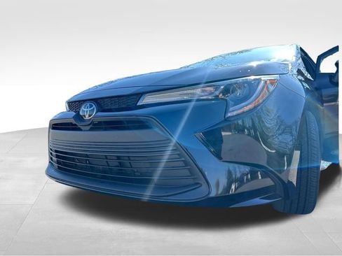 Used 2024 Toyota Corolla LE image 29