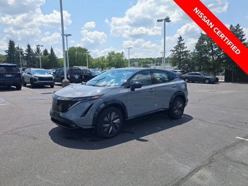 Used 2024 Nissan Ariya AWD image 6