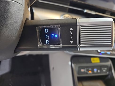 New 2026 Hyundai Kona SEL Premium image 23