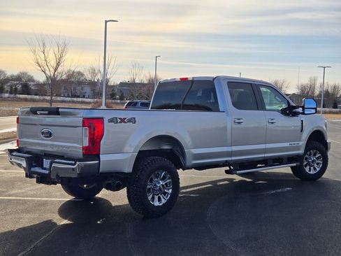 Used 2019 Ford F350 XLT w/ XLT Premium Package image 11