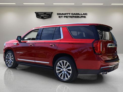 Used 2021 GMC Yukon Denali w/ Denali Ultimate Package image 3