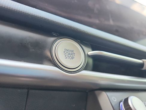 Used 2025 Hyundai Tucson SE image 25