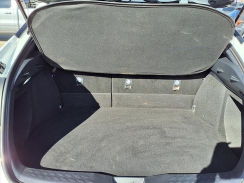 Used 2022 Toyota C-HR Limited image 17