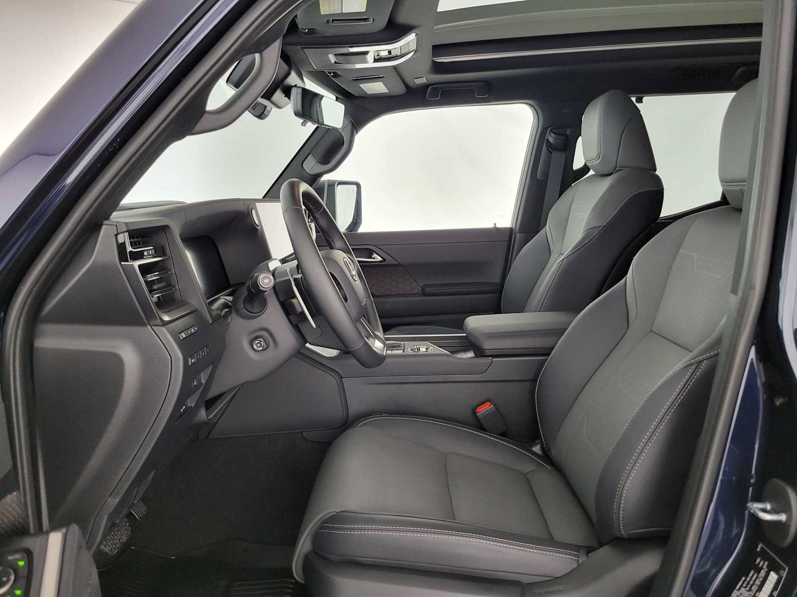 Used 2026 Lexus GX 550 w/ Cold Area Package AWD/4WD image 22