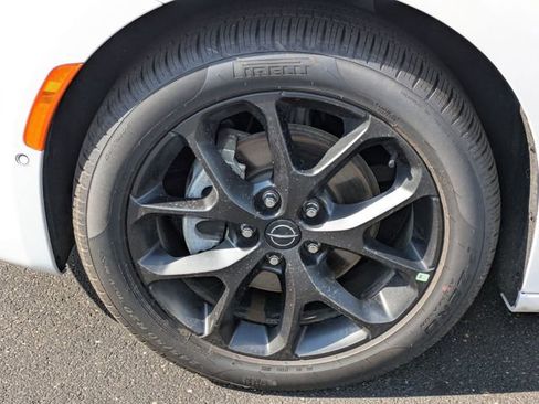 New 2026 Chrysler Pacifica Select w/ S Appearance Package FWD image 31