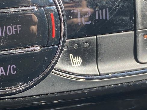 Used 2022 Buick Encore GX Select w/ Sport Touring Package image 17