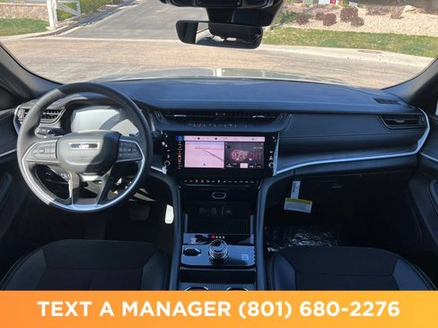 New 2026 Jeep Grand Cherokee Altitude AWD/4WD image 12