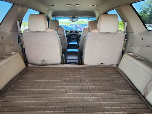 Used 2011 Buick Enclave CXL FWD image 24