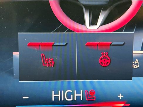 Certified 2025 BMW 228i xDrive 228 xDrive w/ Premium Package image 21