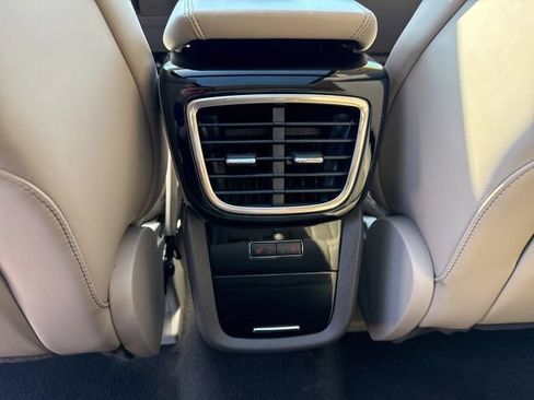 Used 2023 Lincoln Nautilus Reserve AWD/4WD image 15