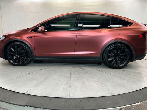 Used 2019 Tesla Model X 100D AWD/4WD image 2
