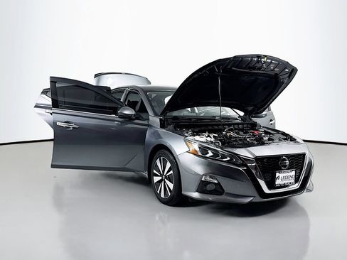Used 2022 Nissan Altima 2.5 SL AWD/4WD image 22