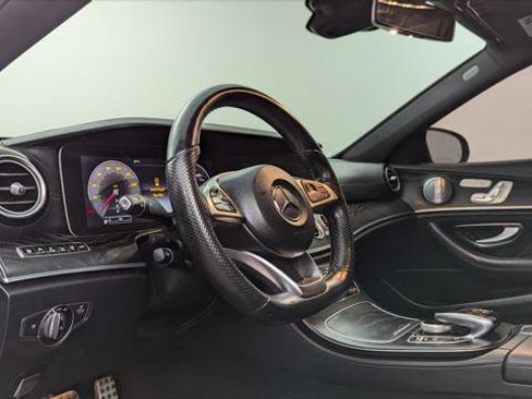 Used 2018 Mercedes-Benz E 43 AMG 4MATIC Sedan image 23