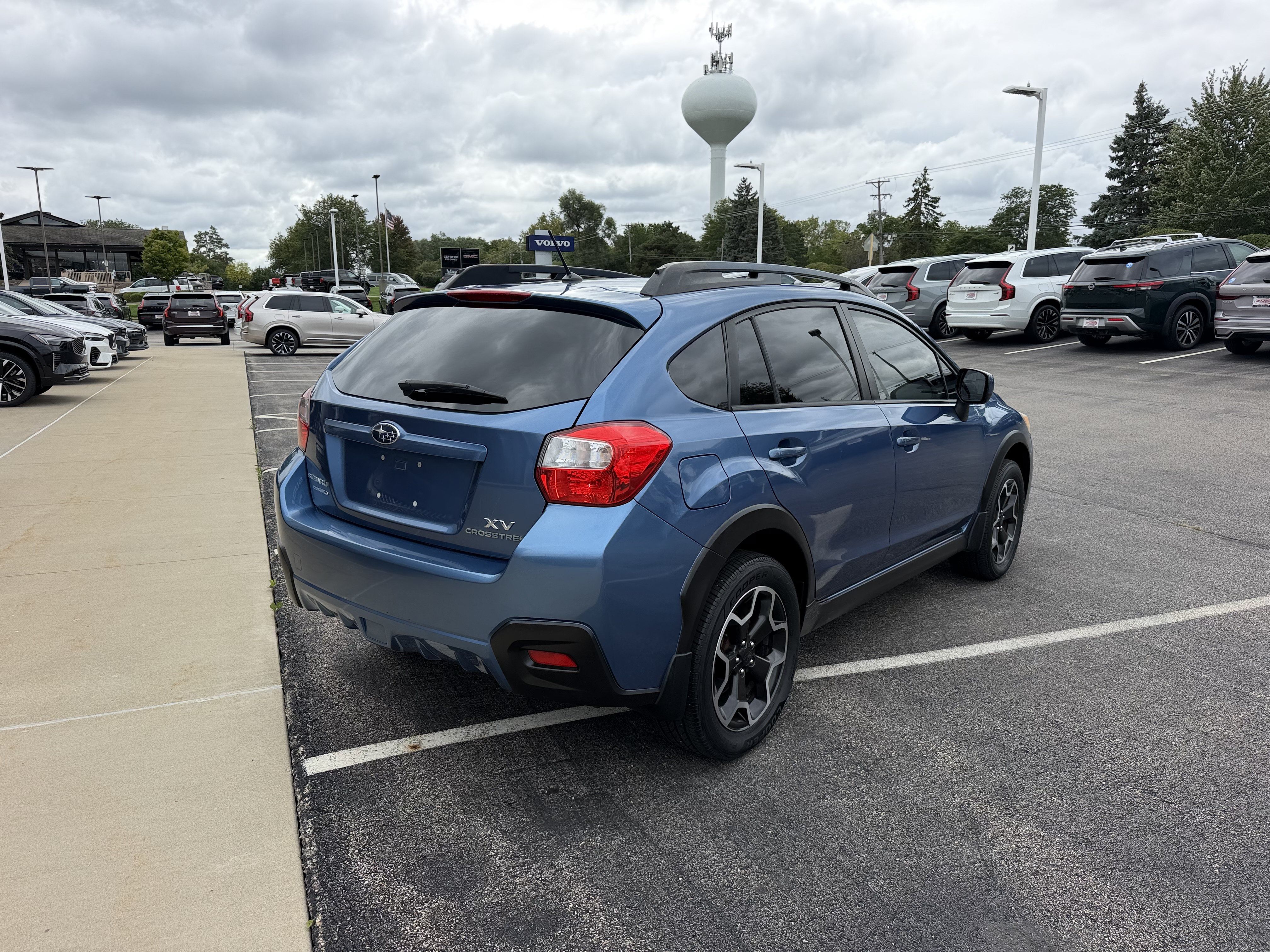 Used 2014 Subaru Crosstrek 2.0i Premium AWD/4WD image 4