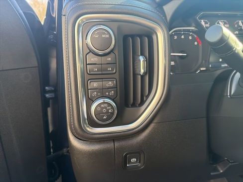Certified 2022 GMC Sierra 2500 SLT image 14