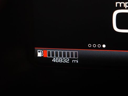 Used 2021 Ferrari F8 Tributo image 22