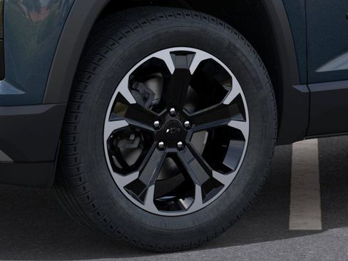 New 2026 Chevrolet Equinox LT FWD image 9