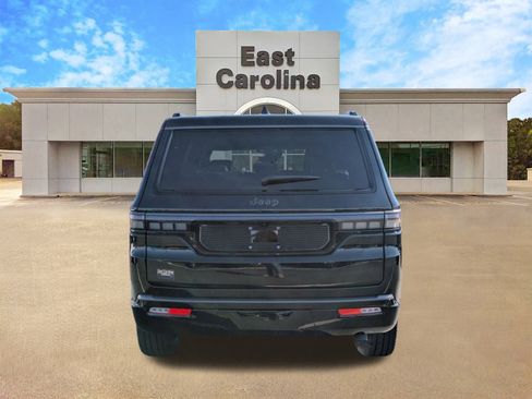 New 2026 Jeep Grand Wagoneer Limited image 4