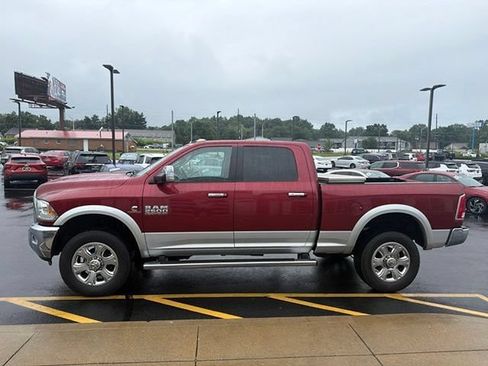 Used 2015 RAM 2500 Laramie AWD/4WD image 3
