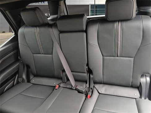 Used 2026 Toyota 4Runner Limited image 13