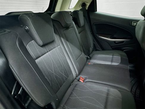 Used 2021 Ford EcoSport SE image 22