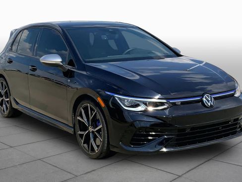 Used 2024 Volkswagen Golf R AWD/4WD image 2