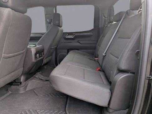 Used 2024 Chevrolet Silverado 1500 LT Trail Boss w/ Protection Package image 13