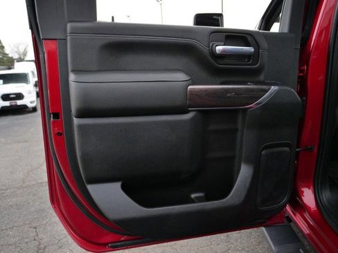 Used 2021 Chevrolet Silverado 2500 LTZ w/ LTZ Premium Package image 31