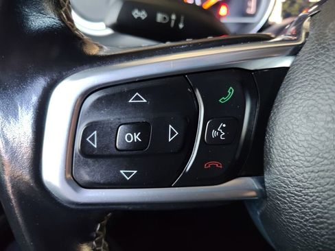 Used 2021 Jeep Wrangler Unlimited Sahara image 10