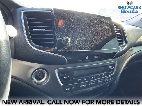 Used 2022 Honda Pilot Special Edition image 11
