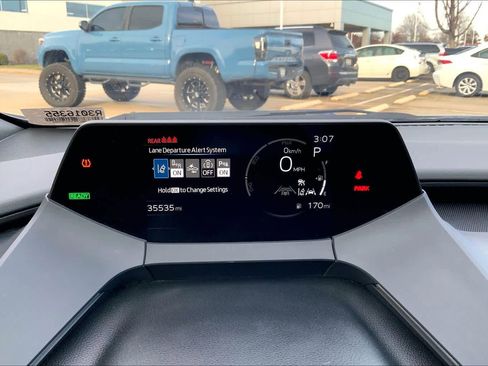 Used 2024 Toyota Prius Limited image 24