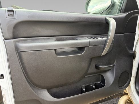 Used 2012 Chevrolet Silverado 1500 LT w/ All-Star Edition image 4