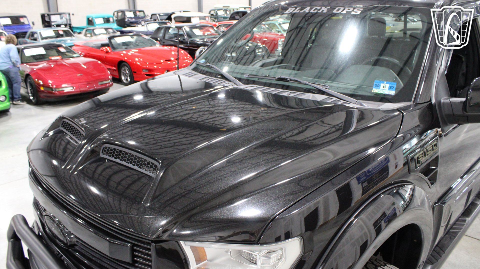 Used 2015 Ford F150 Lariat w/ Equipment Group 502A Luxury AWD/4WD image 19