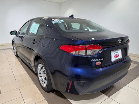 Certified 2024 Toyota Corolla LE FWD image 3