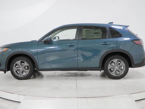 New 2026 Honda HR-V LX image 5