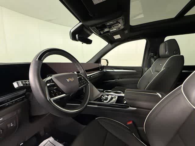 Used 2026 Cadillac Escalade Sport AWD/4WD image 18