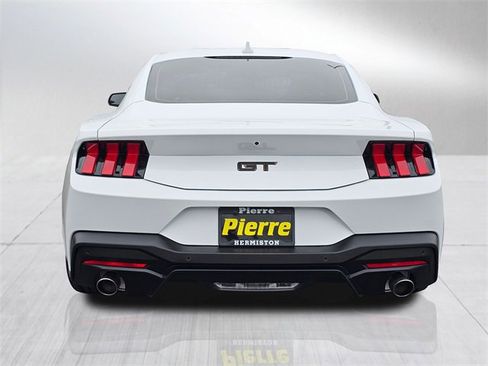 Used 2024 Ford Mustang GT Premium image 5