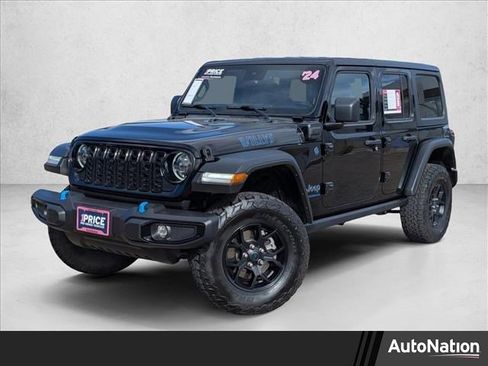 Used 2024 Jeep Wrangler Willys AWD/4WD image 1
