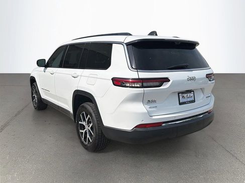 Used 2024 Jeep Grand Cherokee L Limited w/ Luxury Tech Group II AWD/4WD image 6