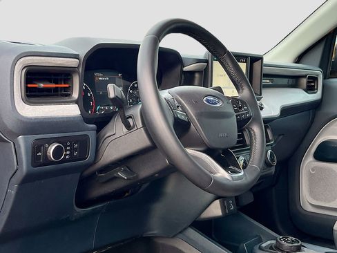 Used 2023 Ford Maverick XLT w/ Equipment Group 300A Standard image 9