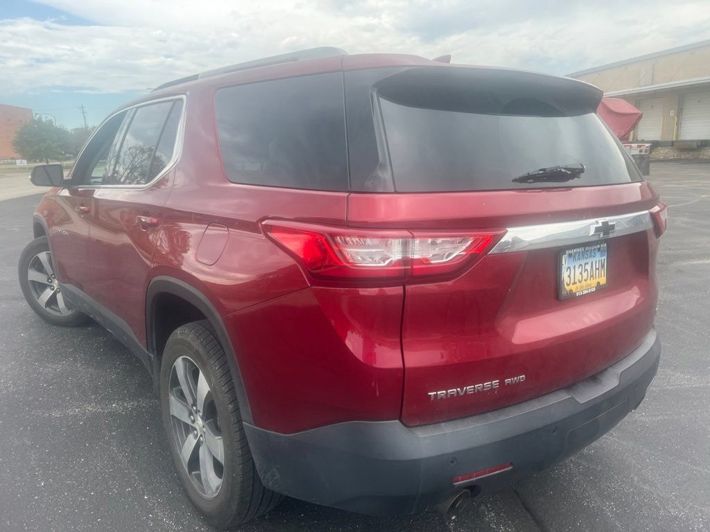 Used 2018 Chevrolet Traverse LT AWD/4WD image 7