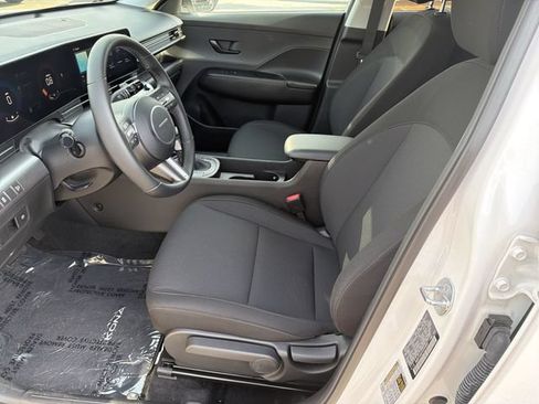 Certified 2026 Hyundai Kona SEL Sport FWD image 11