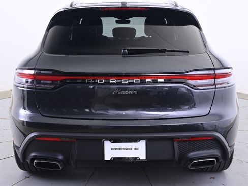 Used 2026 Porsche Macan AWD/4WD image 6