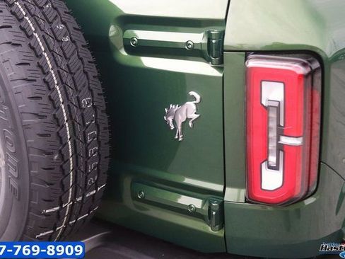 New 2025 Ford Bronco Outer Banks AWD/4WD image 7