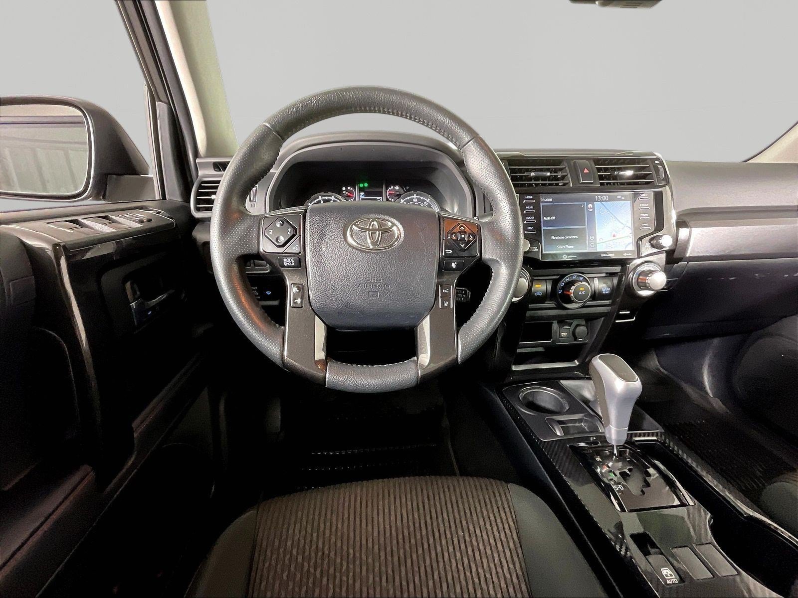 Used 2022 Toyota 4Runner TRD Off-Road AWD/4WD image 8
